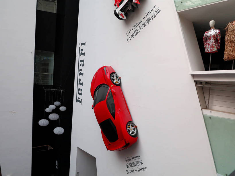无人,横图,俯视,室内,白天,汽车,上海,中国,亚洲,一辆,停靠,人造模特,跑车,车,交通工具,上海世博馆,世博馆,上海世博会,世博,世博会,道具,申,停泊,载具,东亚,服装模特,模特道具,世博园,意大利馆,法拉利,上海市,时装道具,展示道具,服装模特道具,陈列道具,中华人民共和国,沪,华东地区,彩图,高角度拍摄,意大利国家馆,shslj1