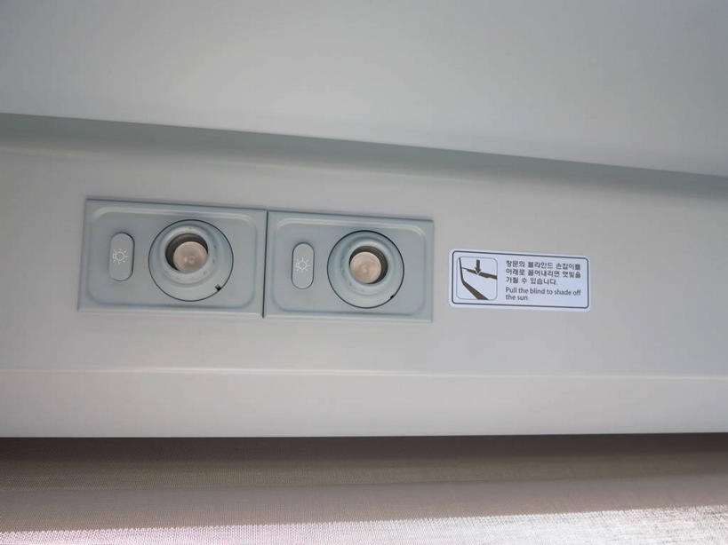 无人,横图,室内,特写,白天,正面,零件,电路,静物,关闭,开关,两个,按钮,打开,开启,闭合,彩图,shslj1