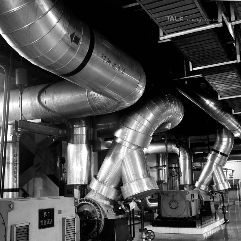 无人,工厂,方图,黑白,室外,白天,正面,金属制品,阴影,反射,金属,管子,影子,塑料,管道,塑料制品,塑料管,PVC管,工地,制造厂,合成材料,shtjw1