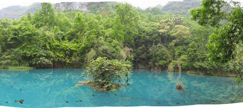 无人,横图,室外,白天,正面,旅游,度假,湖,湖泊,美景,森林,树林,水,植物,中国,亚洲,阴影,波纹,光线,影子,湖面,景观,水流,水面,涟漪,娱乐,树,树木,绿色,倒影,水纹,阳光,自然,波浪,湖水,享受,休闲,景色,放松,生长,成长,倒映,自然风光,东亚,贵州,贵州省,中华人民共和国,水晕,黔,西南地区,反照,彩图,shtjw1