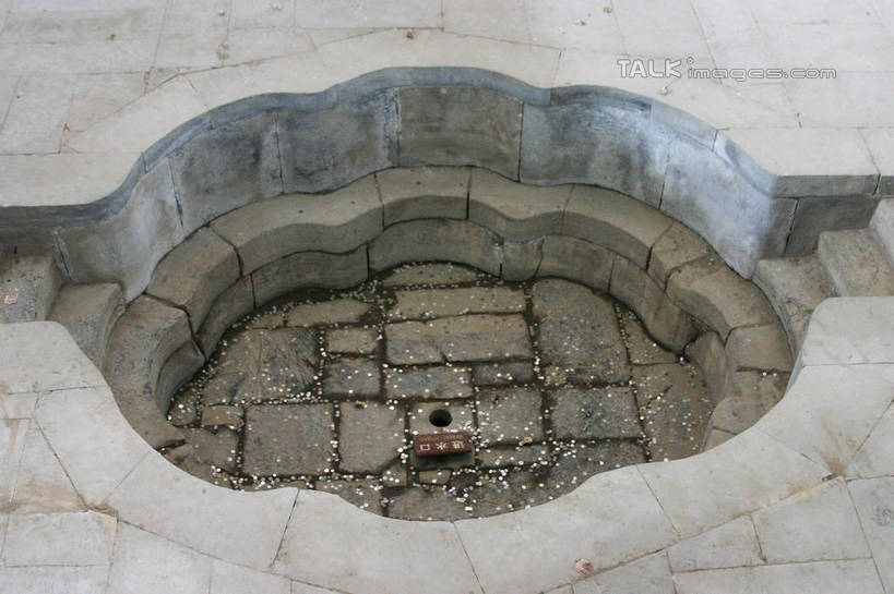 无人,横图,俯视,室外,白天,旅游,度假,石头,名胜古迹,标志建筑,地标,建筑,西安,中国,亚洲,遗迹,石子,古迹,文物,娱乐,建设,古建筑,废墟,浴缸,享受,休闲,旅游胜地,放松,古文明,东亚,陕西,陕西省,华清宫,华清池,西安市,临潼,骊山,中华人民共和国,省会,西北地区,陕,石块,彩图,高角度拍摄,临潼区,唐华清宫御汤遗址,shtjw1