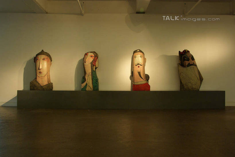 无人,横图,室内,白天,正面,度假,美景,城市风光,城市,雕塑,上海,中国,亚洲,一排,阴影,艺术,整齐,装饰,光线,雕刻,雕像,影子,景观,灯光,娱乐,红坊,创意园,排列,工艺品,四个,享受,休闲,景色,放松,纪念,美术,申,队列,主题,陈列,东亚,长宁区,上海市,中华人民共和国,沪,华东地区,功能,美学,彩图,红坊文化艺术社区,红坊创意园区,shwf1