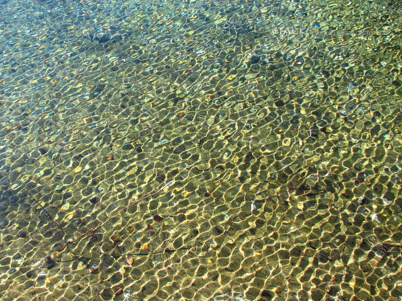 无人,横图,俯视,室外,白天,旅游,度假,湖,湖泊,石头,美景,水,中国,亚洲,阴影,波纹,光线,石子,影子,湖面,景观,水流,水面,涟漪,娱乐,水纹,阳光,自然,波浪,湖水,享受,休闲,景色,放松,北川县,四川省,波光粼粼,自然风光,东亚,四川,中华人民共和国,水晕,西南地区,川,绵阳,绵阳市,石块,岩石,彩图,高角度拍摄,北川羌族自治县,shwf1