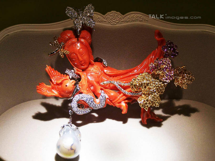 无人,横图,俯视,室内,特写,白天,爱情,奢侈,幸福,纯洁,静物,珠宝,雕塑,阴影,艺术,装饰,反射,蜻蜓,昆虫,雕刻,雕像,矿石,影子,珍珠,钻石,一只,动物,工艺品,健康,纪念,金刚石,昂贵,坚硬,美术,贵重,珍贵,宝石,富有,主题,坚定,猫猫丁,咪咪洋,蚂螂,河嘻嘻,陈列,益虫,信念,功能,美学,约定,宝贵,有机宝石,彩图,高角度拍摄,白珍珠,shwf1