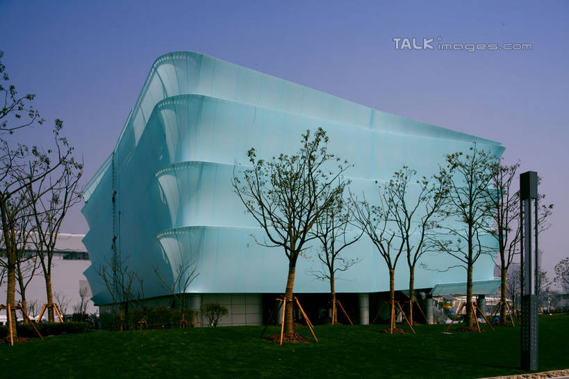 无人,横图,室外,白天,正面,旅游,度假,草地,草坪,树林,植物,标志建筑,地标,建筑,上海,中国,亚洲,墙,娱乐,建设,墙壁,墙面,草,树,树木,绿色,天空,自然,天,享受,休闲,上海世博馆,世博馆,韩国企业联合馆,上海世博会,世博,世博会,旅游胜地,放松,生长,成长,申,东亚,世博园,上海市,中华人民共和国,沪,华东地区,彩图,shylt1