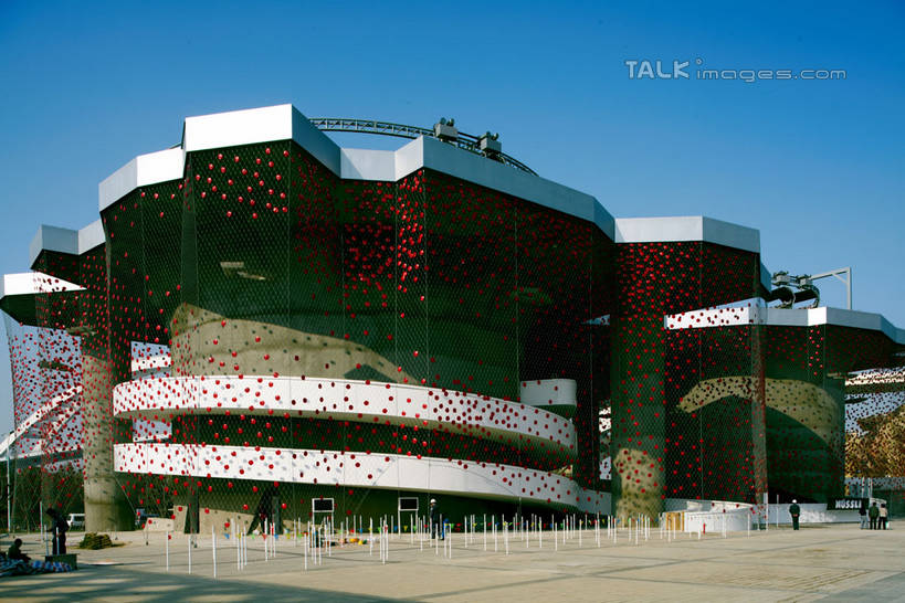 无人,横图,室外,白天,正面,旅游,度假,标志建筑,地标,建筑,上海,中国,亚洲,阴影,光线,纹路,纹理,影子,墙,娱乐,建设,墙壁,墙面,蓝色,蓝天,天空,阳光,天,享受,休闲,上海世博馆,世博馆,瑞士馆,上海世博会,世博,世博会,旅游胜地,放松,晴朗,申,东亚,世博园,上海市,万里无云,肌理,中华人民共和国,沪,华东地区,晴空,晴空万里,彩图,瑞士国家馆,shylt1