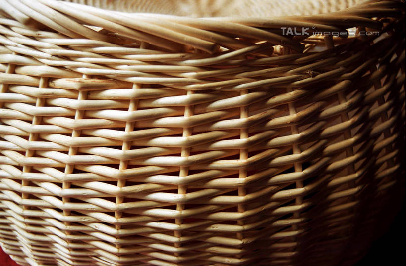 无人,交叉,横图,俯视,室外,特写,白天,静物,阴影,编织,光线,影子,阳光,容器,储藏,交织,储存,穿插,彩图,高角度拍摄,贮存,shylt1