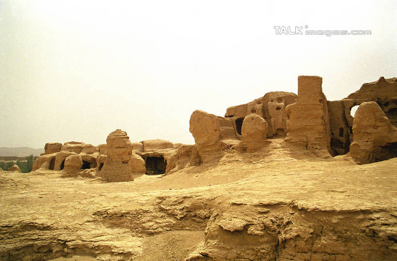 无人,横图,室外,白天,正面,旅游,度假,石头,美景,名胜古迹,山,山脉,标志建筑,地标,建筑,中国,亚洲,阴影,遗迹,光线,石子,影子,景观,山顶,山峰,山峦,古迹,文物,娱乐,建设,古建筑,阳光,自然,群山,享受,休闲,旅游胜地,景色,放松,自然风光,古文明,东亚,交河故城,吐鲁番,新疆,中华人民共和国,新疆维吾尔自治区,西北地区,颠峰,极峰,亚尔乡,石块,彩图,火洲,吐鲁番地区,新,shzwj1