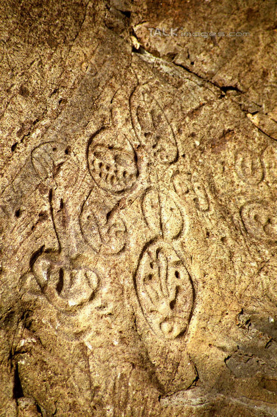 无人,竖图,室外,白天,正面,旅游,度假,绘画,石头,美景,山,山脉,中国,亚洲,艺术,装饰,石子,墙,景观,山峰,山峦,文化,娱乐,壁画,墙壁,墙面,自然,群山,享受,休闲,景色,放松,华丽,修饰,点缀,自然风光,东亚,宁夏,贺兰山岩画,银川,首府,中华人民共和国,衬托,美观,雅致,雅观,西北地区,银川市,宁夏回族自治区,宁,石块,画画,彩图,贺兰山,shzwj1