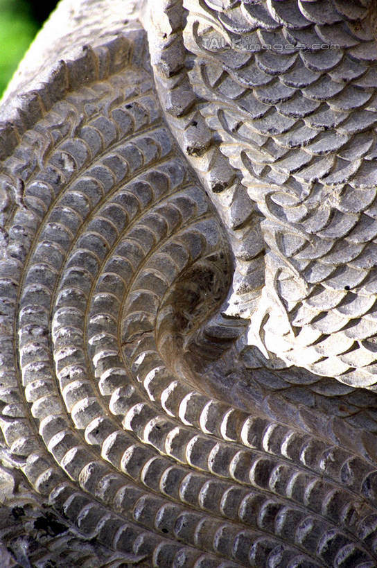 无人,竖图,室外,白天,正面,旅游,度假,名胜古迹,标志建筑,地标,建筑,中国,亚洲,阴影,遗迹,光线,纹路,纹理,影子,塔,古迹,文物,娱乐,建设,古建筑,宝塔,佛塔,阳光,享受,休闲,旅游胜地,放松,古文明,东亚,宁夏,108塔,银川,肌理,首府,中华人民共和国,西北地区,银川市,宁夏回族自治区,宁,浮图,浮屠,彩图,塔婆,浮图塔,浮头,佛图,青铜峡拦河大坝,shzwj1