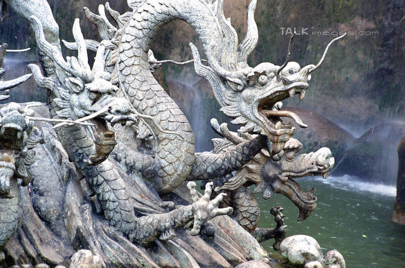 无人,植物园,横图,室外,特写,白天,正面,成功,河流,石头,水,雕塑,西双版纳,中国,亚洲,朦胧,模糊,艺术,装饰,龙,雕刻,雕像,石子,河水,水流,云南,工艺品,纪念,美术,高贵,主题,图腾,传说,陈列,东亚,西双版纳州,云南省,中华人民共和国,西南地区,功能,美学,祥瑞,灵兽,权势,尊荣,滇,西双版纳傣族自治州,幸运,石块,彩图,版纳植物园,勐腊县,勐仑植物园,中国科学院西双版纳热带植物园,shzwj1