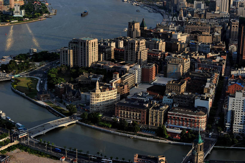 无人,高楼大厦,横图,俯视,航拍,室外,白天,度假,河流,美景,水,植物,城市风光,标志建筑,城市,大桥,大厦,地标,建筑,立交桥,摩天大楼,桥梁,上海,中国,亚洲,河水,景观,水流,高架,建筑群,斜拉桥,桥,娱乐,建设,树,树木,绿色,自然,享受,休闲,景色,放松,生长,成长,申,鸟瞰,苏州河,吴淞江,东亚,上海市,中华人民共和国,沪,华东地区,彩图,高角度拍摄,大楼,高层建筑,高楼,摩天楼,shzxz1