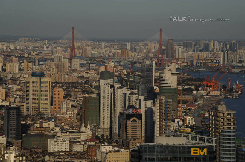 无人,家,高楼大厦,码头,横图,全景,俯视,航拍,室外,白天,度假,河流,美景,水,天际线,城市风光,标志建筑,城市,大桥,大厦,地标,港口,建筑,立交桥,轮船,摩天大楼,桥梁,船,上海,中国,亚洲,阴影,光线,影子,房屋,屋子,河水,景观,水流,高架,公寓,斜拉桥,桥,娱乐,建设,黄浦江,洋房,楼房,住宅,蓝色,蓝天,天空,阳光,交通工具,天,享受,休闲,景色,放松,杨浦大桥,晴朗,申,鸟瞰,载具,杨浦区,东亚,上海市,万里无云,中华人民共和国,沪,华东地区,晴空,晴空万里,彩图,高角度拍摄,房子,摆渡口,埠头,大楼,渡口,渡头,港湾,高层建筑,高楼,海港,货运码头,口岸,摩天楼,商港,宁国路,春申江,shzxz1