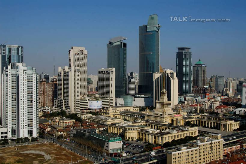 无人,家,高楼大厦,横图,全景,俯视,航拍,室外,白天,度假,美景,天际线,城市风光,标志建筑,城市,大厦,地标,建筑,摩天大楼,上海,中国,亚洲,阴影,光线,影子,房屋,屋子,景观,公寓,娱乐,建设,洋房,楼房,住宅,蓝色,蓝天,天空,阳光,天,享受,休闲,景色,放松,晴朗,申,鸟瞰,上海展览中心,东亚,静安区,上海市,万里无云,中华人民共和国,沪,华东地区,晴空,晴空万里,彩图,高角度拍摄,房子,大楼,高层建筑,高楼,摩天楼,shzxz1