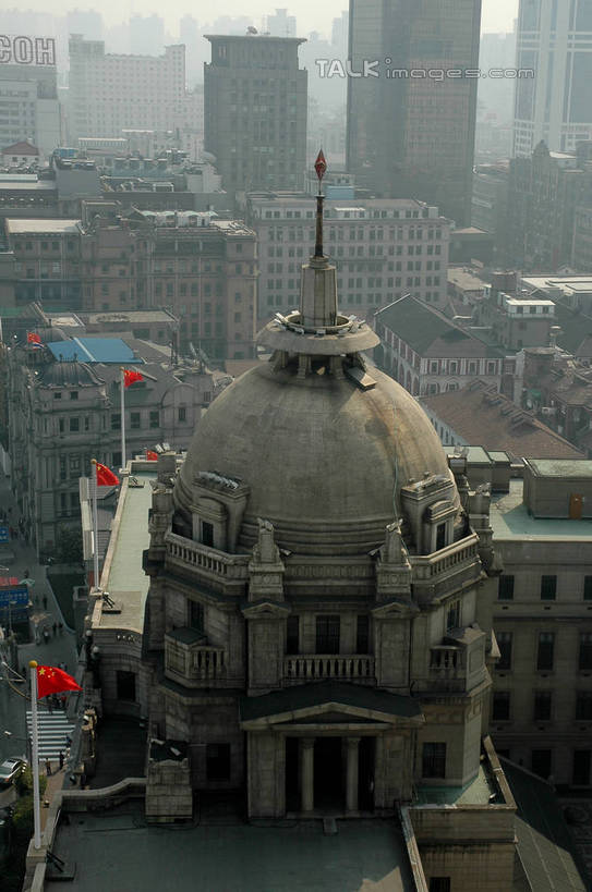 无人,家,高楼大厦,竖图,俯视,航拍,室外,白天,度假,美景,植物,城市风光,标志建筑,城市,大厦,地标,建筑,摩天大楼,上海,中国,亚洲,阴影,光线,影子,房屋,屋子,景观,公寓,娱乐,建设,黄浦江,浦东,洋房,楼房,住宅,树,树木,绿色,阳光,自然,外滩,享受,休闲,景色,放松,生长,成长,申,鸟瞰,黄浦区,金融中心,陆家嘴,陆家嘴金融贸易区,浦东新区,东亚,浦东发展银行大楼,上海招商局大厦,中山东一路,上海市,中华人民共和国,沪,华东地区,彩图,高角度拍摄,房子,大楼,高层建筑,高楼,摩天楼,黄埔滩,上海外滩,外黄埔滩,shzxz1