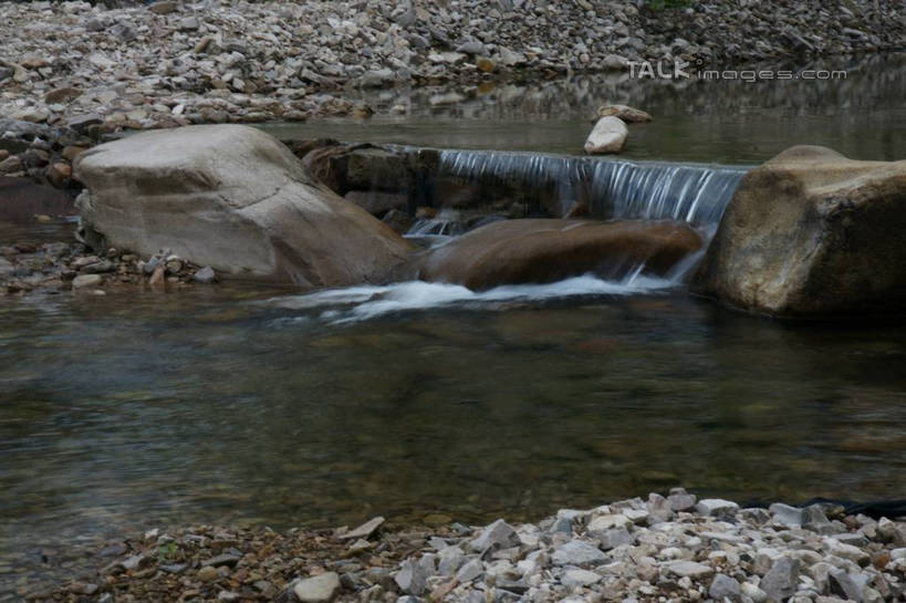无人,横图,俯视,室外,白天,旅游,度假,河流,石头,美景,水,楠溪江,中国,亚洲,波纹,石子,河水,景观,水流,涟漪,娱乐,浙江,浙江省,倒影,水纹,自然,波浪,享受,休闲,景色,放松,倒映,自然风光,东亚,永嘉,中华人民共和国,华东地区,水晕,浙,温州,温州市,反照,涧,山涧,石块,溪涧,岩石,彩图,高角度拍摄,永嘉县,shzyn1