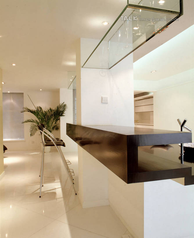 无人,家,竖图,室内,白天,正面,植物,吧台,别墅,餐桌,家具,天花板,装修,桌子,建筑,欧式,阴影,装饰,光线,盆栽,影子,房屋,墙,屋子,公寓,走道,走廊,过道,灯光,盆景,豪华,建设,现代,装潢,洋房,楼房,墙壁,墙面,住宅,绿色,白色,自然,室内装潢,服务台,生长,成长,餐台,样板房,明亮,舒适,家居装潢,房屋设计,地中海风格,古典风格,简约风格,室内设计,宽敞,样板房装潢,设计,彩图,房子,酒吧台,szzm1