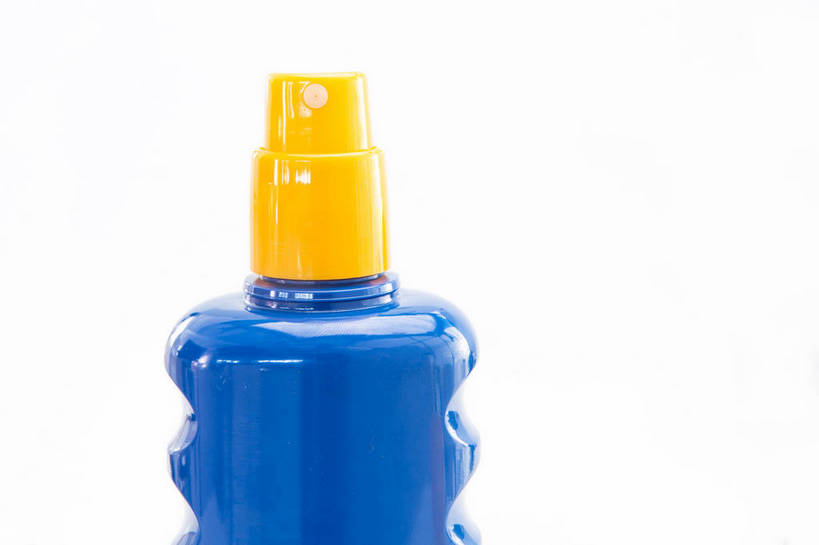 无人,横图,室内,特写,白天,白色背景,正面,静物,阴影,反射,影子,一个,化妆品,瓶子,塑料制品,塑料瓶,摄影,影棚,单个,防晒乳,防晒霜,护肤品,化妆用品,护肤用品,彩图,影棚拍摄,拍摄