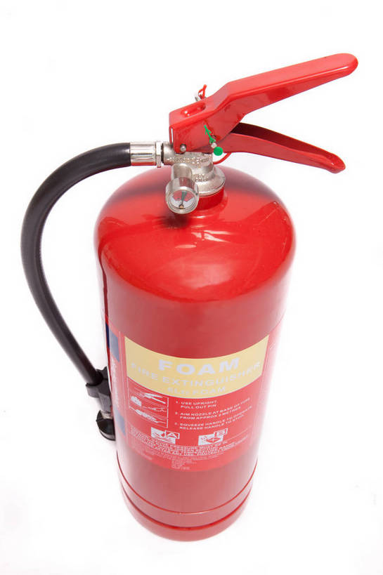 无人,竖图,俯视,室内,特写,白天,白色背景,安全,静物,灭火器,一个,红色,摄影,影棚,单个,消防,灭火,消防灭火器,消防器材,彩图,高角度拍摄,影棚拍摄,拍摄,泡沫灭火器