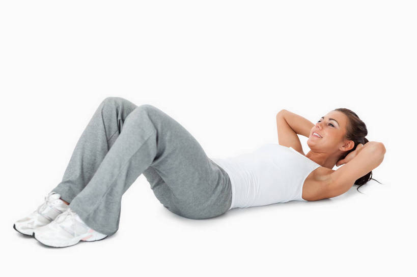 西方人,一个人,仰卧起坐,横图,室内,白天,白色背景,侧面,锻炼,运动,欧洲,欧洲人,仅一个年轻女性,仅一个女性,仅一个人,抱头,服装,背心,衣服,摄影,服饰,影棚,双手抱头,衣着,穿着,捧首,捧头,衣饰,体育,年轻女性,女人,女性,白种人,仰卧,彩图,全身,影棚拍摄,健身,拍摄