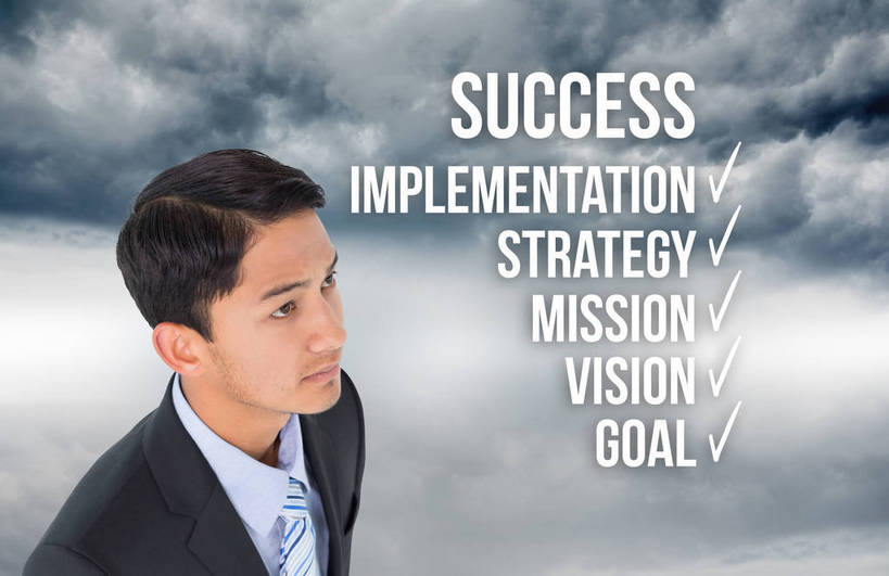 东方人,一个人,无人,商务人士,商务男性,站,横图,室内,白天,正面,衬衫,数码,科技,亚洲,仅一个男性,仅一个人,阴影,套装,网络,英文,标志,文字,字符,字母,云,云朵,领带,高光,几何,计算机图形,合成,云彩,注视,黄种人,标识,仅一个年轻男性,白云,观察,看,站着,观看,英文字母,电脑合成图,数码合成图,察看,象征,庄重,合成图,关注,商务装,身份,工薪阶层,写实,具体,具象,正式,地位,男人,男性,年轻男性,亚洲人,白领,上班族,站立,半身,彩图,衬衣,打勾