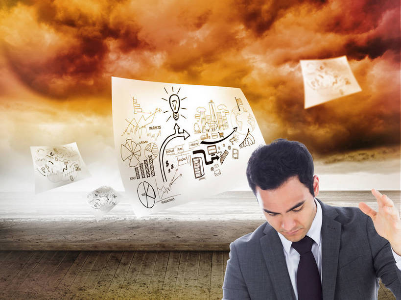 西方人,一个人,无人,商务人士,商务男性,高楼大厦,站,闭眼,横图,室内,白天,正面,衬衫,电脑,显示器,鼠标,键盘,数码,数据,科技,海洋,日落,地板,大厦,建筑,摩天大楼,旗帜,照明,欧洲,欧洲人,仅一个男性,仅一个人,阴影,套装,反射,分析,网络,灯泡,图表,影子,纸,世界地图,地球,陆地,晚霞,霞光,落日,褐色,表格,领带,纸张,地面,高光,几何,计算机图形,合成,全球,方向,输入设备,通讯设备,喇叭,旗子,木地板,箭头,灯,仅一个年轻男性,天空,黄昏,话筒,灯具,天,低头,站着,橙色,台式电脑,彩霞,地理,国家,白炽灯,照亮,统计,电脑合成图,数码合成图,大陆,世界,指向,象征,庄重,合成图,传声筒,指标,销售,通信设备,目标,商务装,身份,业绩,柱状图,工薪阶层,输出设备,照明工具,写实,具体,具象,簇,白炽灯泡,正式,地位,旌旗,旗号,垂头,夕照,薄暮,男人,男性,年轻男性,白种人,白领,上班族,夕阳,闭眼睛,闭着眼,闭着眼睛,站立,半身,彩图,衬衣,傍晚,大楼,高层建筑,高楼,摩天楼,长条图,条图,条状图,饼图,大洋,大洲,斜阳