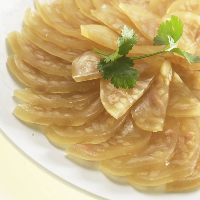 无人,方图,俯视,室内,特写,白天,烹饪,中餐,餐桌,桌子,蔬菜,餐具,一排,许多,新鲜,整齐,装饰,碟子,盘,陶瓷,香菜,料理,食品,陶瓷制品,很多,菜肴,美食,食物,排列,一个,白色,盘子,碟,中式,佳肴,有机食品,绿色食品,单个,餐台,中华料理,堆,华丽,修饰,点缀,队列,胡菜,香荽,原荽,园荽,芫荽,衬托,美观,雅致,雅观,胡荽,莞荽,芫茜,芫蓿,莚葛草,莚荽菜,猪皮,彩图,高角度拍摄,皮冻,shjb1