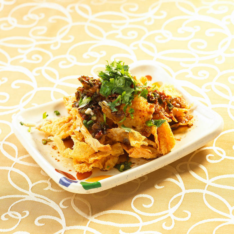 无人,方图,俯视,室内,特写,白天,烹饪,中餐,餐桌,桌子,蔬菜,一堆,许多,阴影,堆叠,堆积,条纹,新鲜,反射,布料,影子,香菜,调味,香料,佐料,料理,食品,很多,布纹,豆皮,豆腐皮,菜肴,美食,桌布,食物,餐巾,台布,中式,佳肴,有机食品,绿色食品,餐台,中华料理,堆,配料,胡菜,香荽,原荽,园荽,芫荽,作料,胡荽,莞荽,芫茜,芫蓿,莚葛草,莚荽菜,腐皮,餐桌布,彩图,高角度拍摄,蒜香豆皮,shjb1