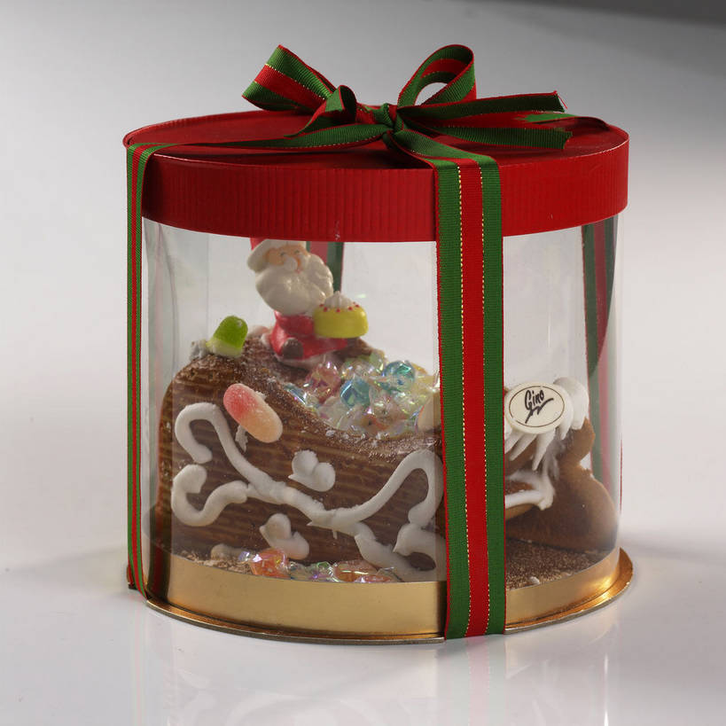 点心,无人,方图,室内,特写,白天,白色背景,正面,餐桌,桌子,礼盒,礼物,圣诞节,阴影,节日,庆祝,装饰,反射,包装,包装纸,丝绸,丝带,影子,纸,纸盒,食品,糖,糖果,缎带,纸张,软糖,文化,绸带,盒子,食物,糕点,一个,包装盒,蝴蝶结,礼品盒,庆典,摄影,礼品,影棚,单个,餐台,纪念,华丽,修饰,点缀,包装材料,摄影棚,糖豆,衬托,美观,雅致,雅观,圣诞蛋糕,彩图,影棚拍摄,拍摄,玻璃纸,蛋糕,shjb1