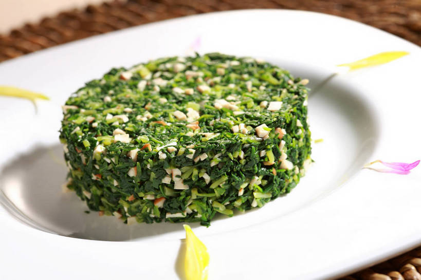 豆腐,无人,横图,俯视,室内,特写,白天,烹饪,中餐,餐桌,桌子,蔬菜,餐具,阴影,新鲜,盛开,反射,碟子,盘,影子,料理,食品,花蕾,豆腐干,冷盘,菜肴,美食,花,花瓣,花朵,鲜花,食物,一个,白色,盘子,碟,花苞,花蕊,中式,冷菜,凉菜,佳肴,有机食品,绿色食品,单个,餐台,中华料理,豆干,配菜,豆制品,马兰,彩图,高角度拍摄,干子,素火腿,红梗菜,鸡儿菜,马莱,马兰头,马郎头,shjb1,豆干马兰头,马兰头拌豆干