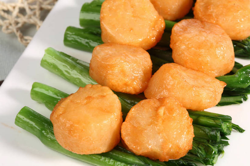 无人,横图,俯视,室内,特写,白天,烹饪,中餐,餐桌,桌子,蔬菜,餐具,一排,许多,阴影,新鲜,整齐,并列,并排,反射,布料,碟子,盘,影子,肉,料理,食品,很多,布纹,菜肴,美食,肉类,桌布,食物,排列,一个,绿色,白色,盘子,餐巾,碟,台布,橙色,中式,佳肴,有机食品,绿色食品,单个,餐台,中华料理,队列,平行,肉食,油菜,油白菜,餐桌布,彩图,高角度拍摄,芸薹,shjb1