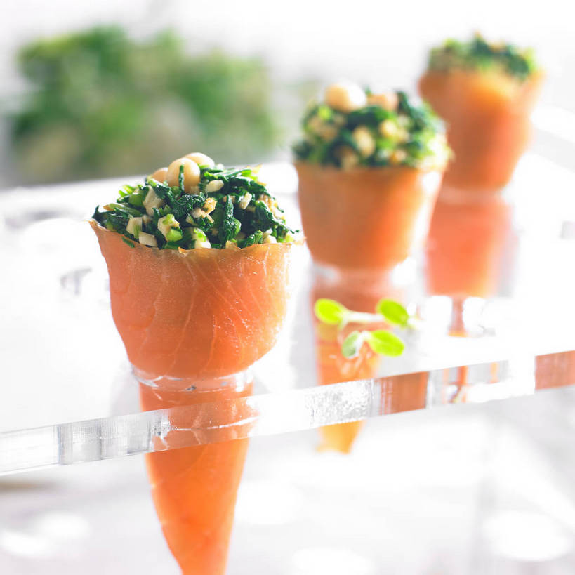 海鲜,豆腐,三文鱼,无人,横图,俯视,室内,特写,白天,烹饪,中餐,餐桌,桌子,鲑鱼,阴影,朦胧,模糊,反射,鱼,包裹,影子,肉,鱼肉,料理,食品,豆腐干,水产,菜肴,美食,肉类,鱼类,海洋生物,食物,中式,佳肴,餐台,中华料理,豆干,豆制品,水生动物,海产品,水生物,肉食,海底动物,马兰,鲑,彩图,高角度拍摄,豆腐干炒马兰头,香干炒马兰头,干子,素火腿,红梗菜,鸡儿菜,马莱,马兰头,马郎头,shjb1