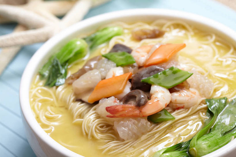 海鲜,面食,面条,无人,横图,俯视,室内,特写,白天,烹饪,餐桌,桌子,海星,萝卜,胡萝卜,辣椒,蔬菜,朦胧,模糊,新鲜,陶瓷,菌菇,青菜,香菇,面,肉,虾仁,料理,食品,陶瓷制品,海鲜面,菌类,水产,菜肴,美食,肉类,海洋生物,食物,一个,动物,容器,碗,食用菌,生物,佳肴,有机食品,绿色食品,单个,餐台,储藏,虾肉,真菌,储存,水生动物,汤面,海产品,小白菜,黄萝卜,番萝卜,水生物,肉食,海底动物,辣角,红海椒,大椒,辣虎,广椒,不结球白菜,椎茸,棘皮动物门,星鱼,辣子,红萝卜,红辣椒,海椒,甘荀,番椒,彩图,高角度拍摄,丁香萝卜,胡芦菔金,平庄菇,香菌,香蕈,金笋,贮存,shjb1