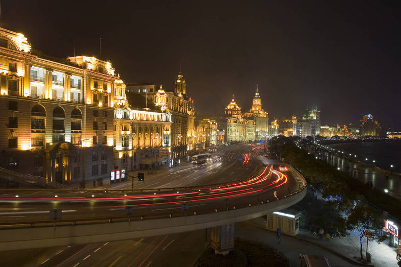 横图,彩色,室外,旅游,度假,海洋,美景,天际线,城市风光,城市,建筑,夜景,上海,中国,繁华,景观,灯光,娱乐,现代,黄浦江,建筑物,灯,外滩,享受,休闲,闪耀,景色,放松,摄影,经济,闪烁,发展,繁荣,发达,金融区,海,河,夜,彩图,旅行,bj174