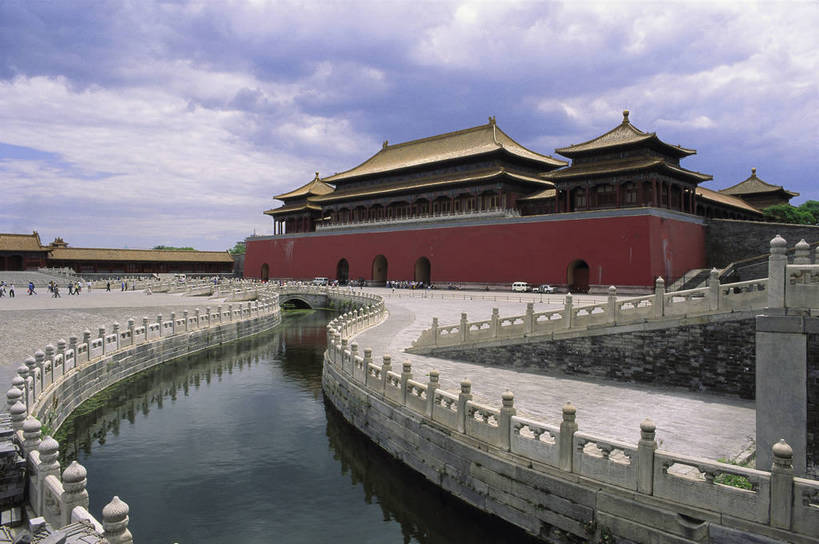 故宫,宫殿,横图,彩色,室外,白天,旅游,度假,名胜古迹,标志建筑,地标,建筑,北京,中国,亚洲,风俗,清澈,遗迹,文化遗产,古迹,历史,文物,娱乐,建设,传统,古建筑,蓝色,天空,紫禁城,天,享受,休闲,远景,旅游胜地,放松,精神,摄影,古代建筑,权威,权利,象征,美好,感受,古文明,东亚,中华人民共和国,权力,权势,太和殿,古代文明,明澈,清彻,清亮,制度,特征,势力,彩图,旅行,bj174