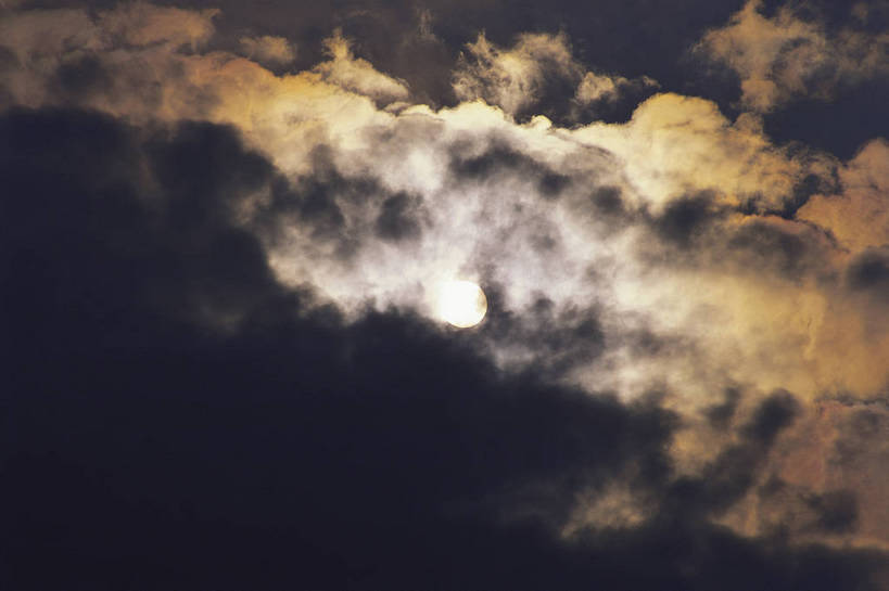 横图,彩色,太阳,北京,中国,亚洲,环保,云,蓝天,天空,自然,摄影,东亚,中华人民共和国,彩图,现象,bj174