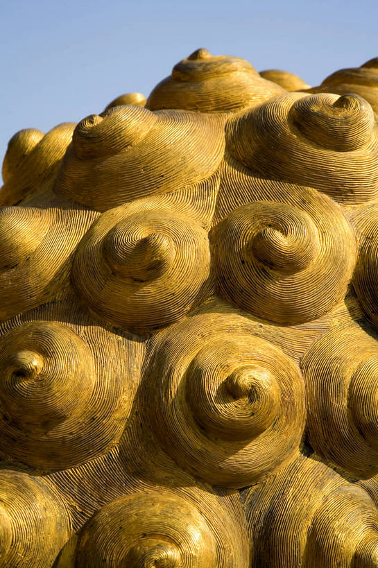 故宫,宫殿,竖图,彩色,室外,白天,旅游,建筑,狮子,金属制品,雕塑,北京,中国,亚洲,局部,金属,龙,雕刻,雕像,塑像,文化遗产,首都,历史,建筑物,古代,蓝色,容器,紫禁城,闪耀,橙色,竖,摄影,储藏,严肃,部分,固定,蓝,权威,缸,铜,闪烁,镀金,储存,中国文化,狮,东亚,结实,首府,青铜,中华人民共和国,安稳,牢固,可靠,权力,威严,权势,闪动,闪灼,古远,巩固,坚固,牢靠,势力,尊严,橙,彩图,旅行,贮存,传统文化,bj174