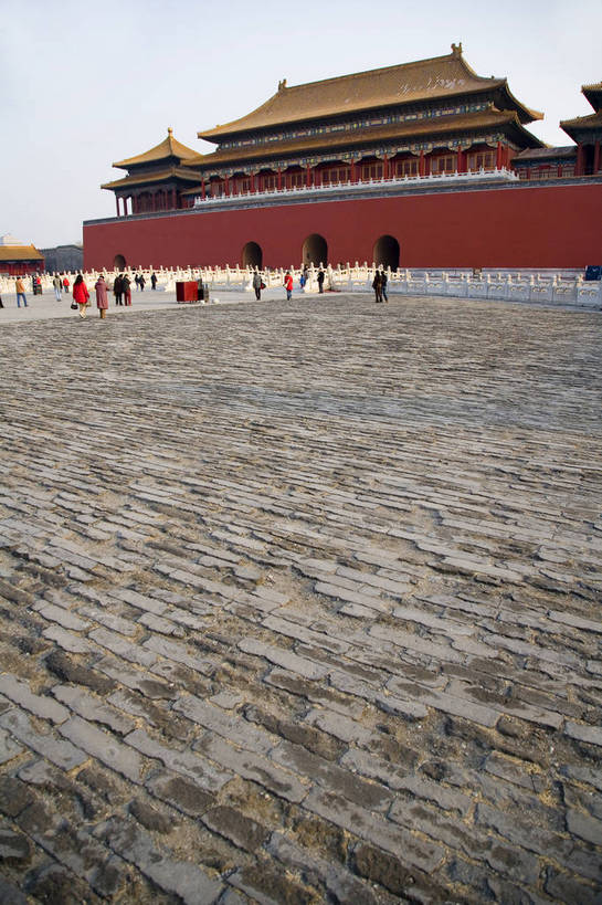 故宫,宫殿,竖图,彩色,室外,白天,旅游,度假,名胜古迹,标志建筑,地标,建筑,北京,中国,亚洲,遗迹,龙,文化遗产,首都,古迹,历史,文物,娱乐,建设,大厅,古建筑,建筑物,古代,紫禁城,享受,休闲,旅游胜地,放松,竖,摄影,严肃,权威,高贵,中国文化,古文明,东亚,首府,中华人民共和国,权力,威严,权势,古远,会堂,势力,尊严,彩图,旅行,传统文化,bj174