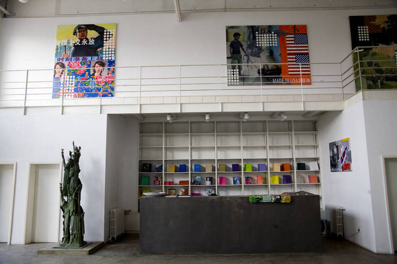 横图,彩色,室内,白天,度假,美景,城市风光,城市,建筑,北京,中国,亚洲,艺术,景观,首都,文化,娱乐,建筑物,享受,休闲,景色,放松,摄影,美术,中国文化,东亚,中华人民共和国,北京市,京,北平,华北地区,朝阳区,设计,彩图,传统文化,酒厂国际艺术园,bj174