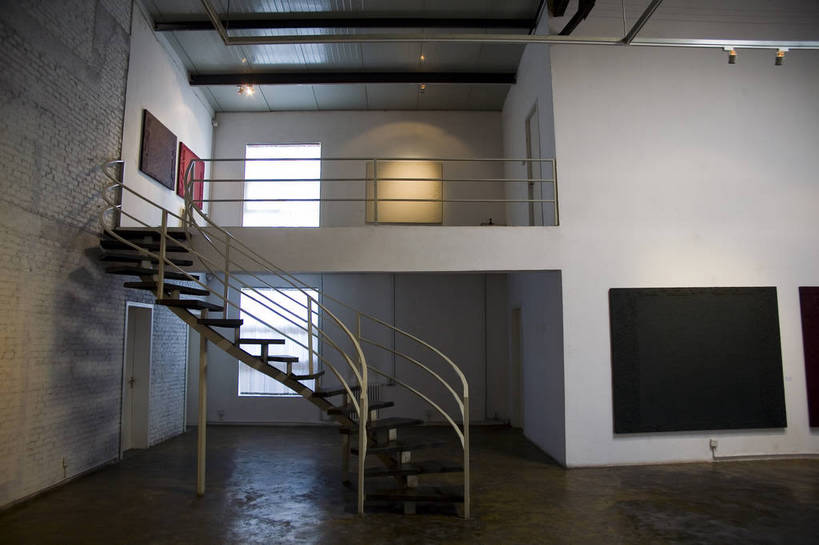 横图,彩色,室内,白天,度假,美景,城市风光,城市,道路,建筑,街道,路,公路,北京,中国,亚洲,艺术,景观,交通,首都,文化,娱乐,建筑物,享受,休闲,景色,放松,摄影,美术,中国文化,东亚,中华人民共和国,北京市,京,北平,华北地区,朝阳区,设计,马路,彩图,传统文化,酒厂国际艺术园,bj174