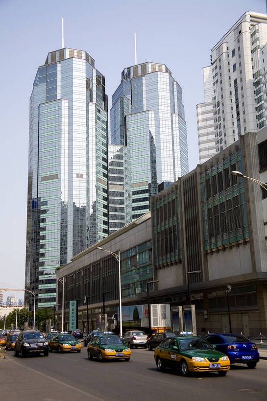 高楼大厦,竖图,彩色,室外,白天,仰视,度假,商务,办公楼,美景,天际线,城市风光,城市,大厦,道路,建筑,街道,路,摩天大楼,写字楼,公路,北京,中国,亚洲,房屋,楼,屋子,景观,公寓,交通,首都,繁忙,娱乐,楼房,建筑物,住宅,楼宇,享受,休闲,商务楼,景色,放松,竖,摄影,中国文化,忙碌,东亚,发展,中华人民共和国,北京市,京,北平,华北地区,发达,劳碌,马路,彩图,商业,房子,大楼,高层建筑,高楼,摩天楼,北京CBD,北京商务中心区,中国北京大北窑,传统文化,bj174