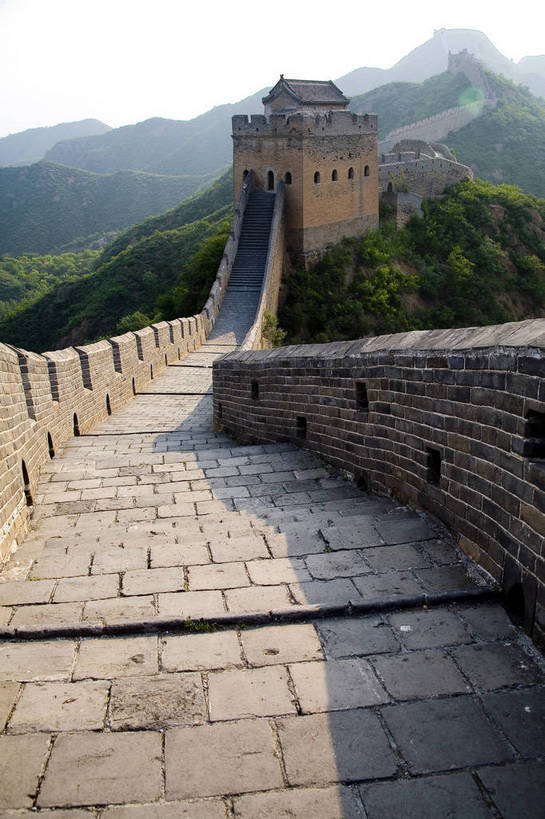 竖图,彩色,室外,白天,旅游,度假,名胜古迹,山,楼梯,标志建筑,地标,建筑,北京,长城,中国,亚洲,遗迹,壮观,砖,阶梯,文化遗产,首都,古迹,文物,娱乐,建设,城墙,古建筑,建筑物,台阶,树,享受,休闲,旅游胜地,放松,竖,摄影,古代建筑,雄伟,中国文化,烽火台,古文明,东亚,中华人民共和国,奇迹,伟大,金山岭长城,金山岭,彩图,旅行,传统文化,bj174