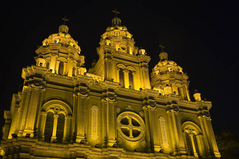 教堂,横图,彩色,室外,建筑,夜景,北京,中国,亚洲,楼,灯光,首都,建筑物,灯,王府井,闪耀,摄影,宗教,东亚,教会,中华人民共和国,东城区,北京市,京,北平,华北地区,王府井大街,夜,彩图,高楼,东堂,王府井天主堂,东城,bj174