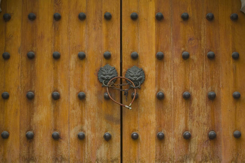 横图,彩色,室外,白天,度假,美景,门,城市风光,城市,建筑,上海,中国,亚洲,木制,屋顶,景观,交通,娱乐,木制品,享受,休闲,景色,放松,摄影,东亚,中华人民共和国,旅行,目的地,庙,bj174