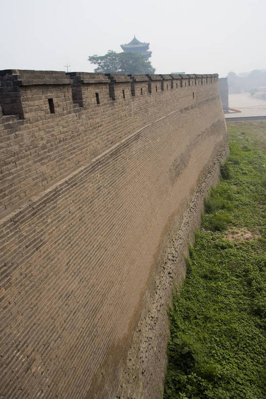 竖图,俯视,彩色,室外,白天,旅游,建筑,平遥,中国,亚洲,瓦片,屋顶,野草,历史,墙壁,古代,摄影,东亚,山西省,中华人民共和国,古远,彩图,旅行,目的地,房子,平遥古城,bj174