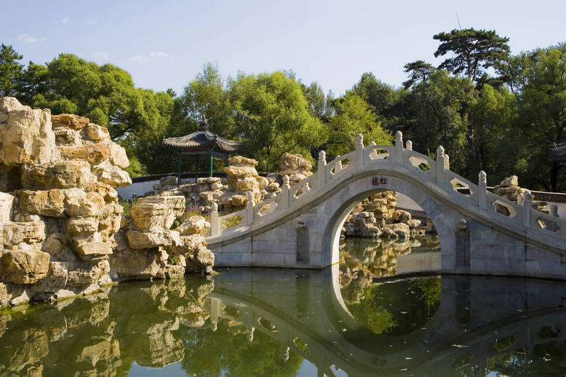 宫殿,横图,室外,白天,湖,建筑,避暑山庄,中国,亚洲,桥,历史,古代,倒影,假山,旅游胜地,摄影,东亚,世界文化遗产,中华人民共和国,华北地区,河北,河北省,冀,承德,承德市,古远,展馆,彩图,承德避暑山庄,承德离宫,热河行宫,bj174