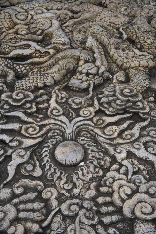 竖图,神秘,石头,建筑,雕塑,孔庙,中国,亚洲,龙,地砖,牌匾,房屋,墙,历史,山东,石雕,古代,石碑,旅游胜地,摄影,东亚,曲阜,孔子,中华人民共和国,古远,彩图,庙,bj174