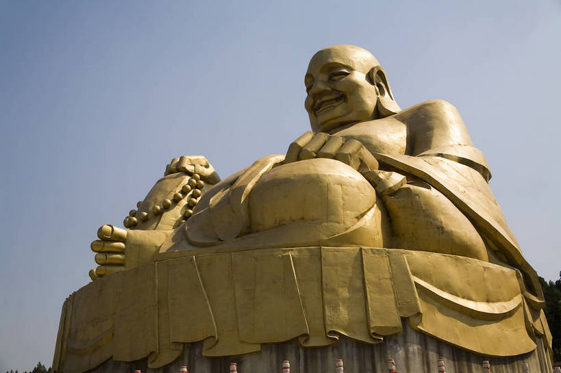 横图,彩色,室外,白天,旅游,度假,名胜古迹,标志建筑,地标,建筑,中国,遗迹,雕像,佛像,图片,文化遗产,古迹,文物,娱乐,建设,古建筑,山东,石雕,树木,享受,休闲,旅游胜地,放松,摄影,古代建筑,中国文化,古文明,万佛洞,济南,旅行,千佛山,传统文化,bj174