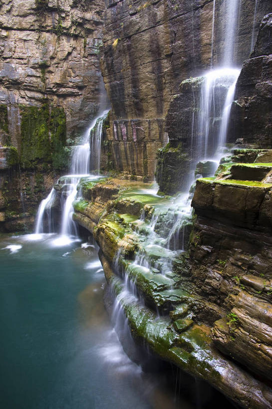 竖图,彩色,旅游,石头,美景,瀑布,山,水,溪流,喷泉,云台山,中国,亚洲,流水,水潭,潭,自然,景色,竖,摄影,清新,自然风光,东亚,中华人民共和国,河南省,彩图,旅行,bj174