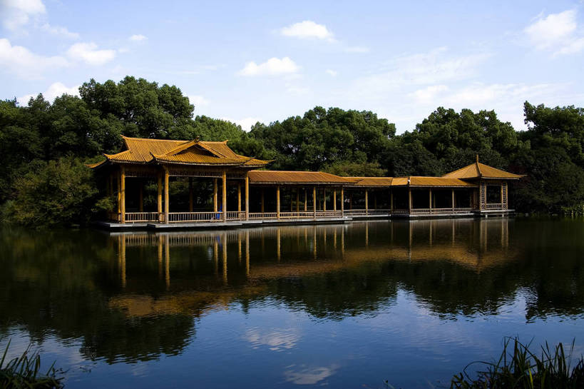 横图,彩色,室外,白天,旅游,度假,美景,名胜古迹,标志建筑,地标,建筑,杭州西湖,西湖,中国,亚洲,遗迹,图片,房屋,楼阁,亭子,屋子,景观,文化遗产,美丽,古迹,文物,娱乐,建设,古建筑,楼房,浙江省,自然,凉亭,湖水,享受,休闲,旅游胜地,景色,放松,摄影,古代建筑,杭州,美好,文明,中国文化,自然风光,古文明,东亚,中华人民共和国,亭台楼阁,彩图,旅行,房子,架空,bj174